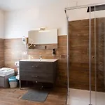 Zita 3*