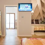 Zita 3*