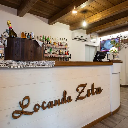Zita 3* Sestola