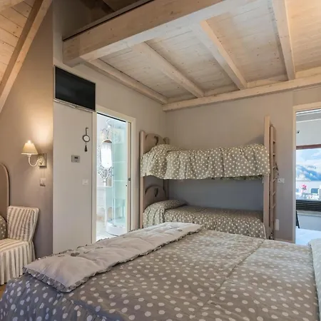 Zita Hotel